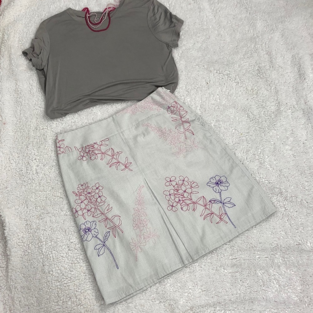 Ann Taylor LOFT Women’s Skirt, Size 4
